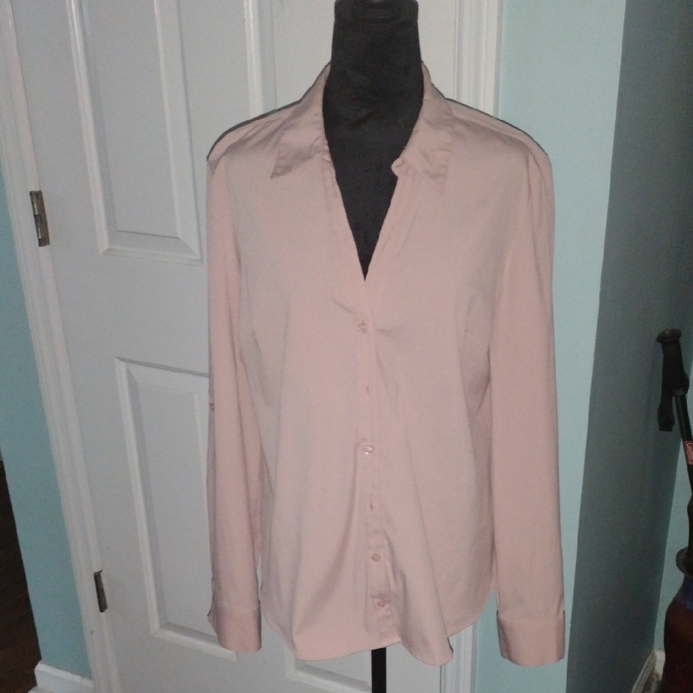 NWT Elle Career To Casual Blouse
